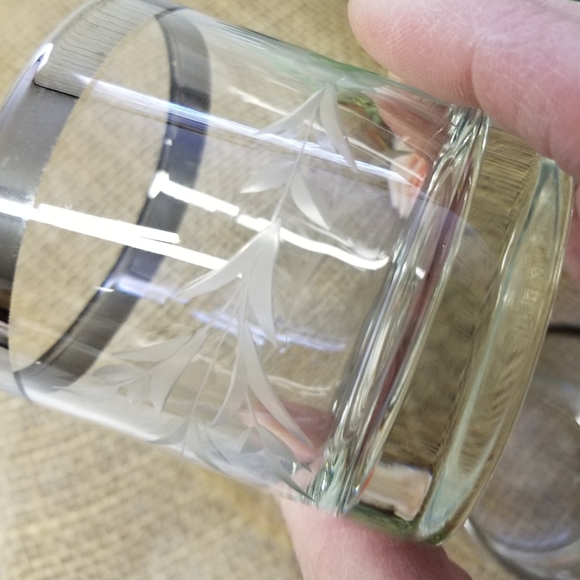 Etched glass silver rimmed candle holders - Picture 9 of 10